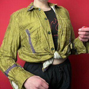 One of a kind / Vintage brownish green and purple button up​​​​​​​​​​​